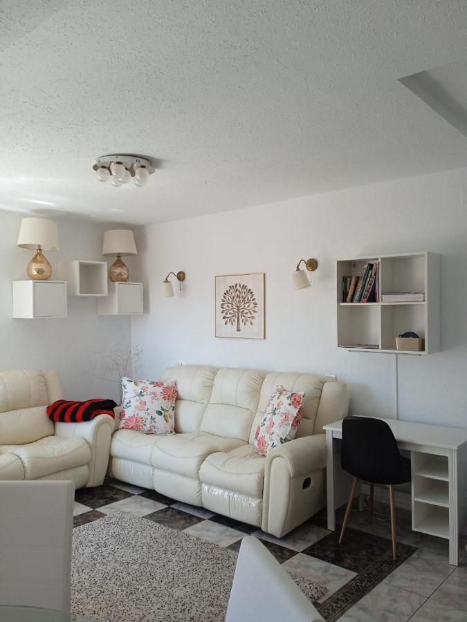 Cozy Apartment In Fuengirola Hills Eksteriør bilde